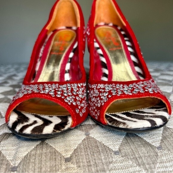Roberto Botticelli Red Velvet & Rhinestone Heels Zebra Print EU 38 US 7.5 - 8 - Picture 9 of 15
